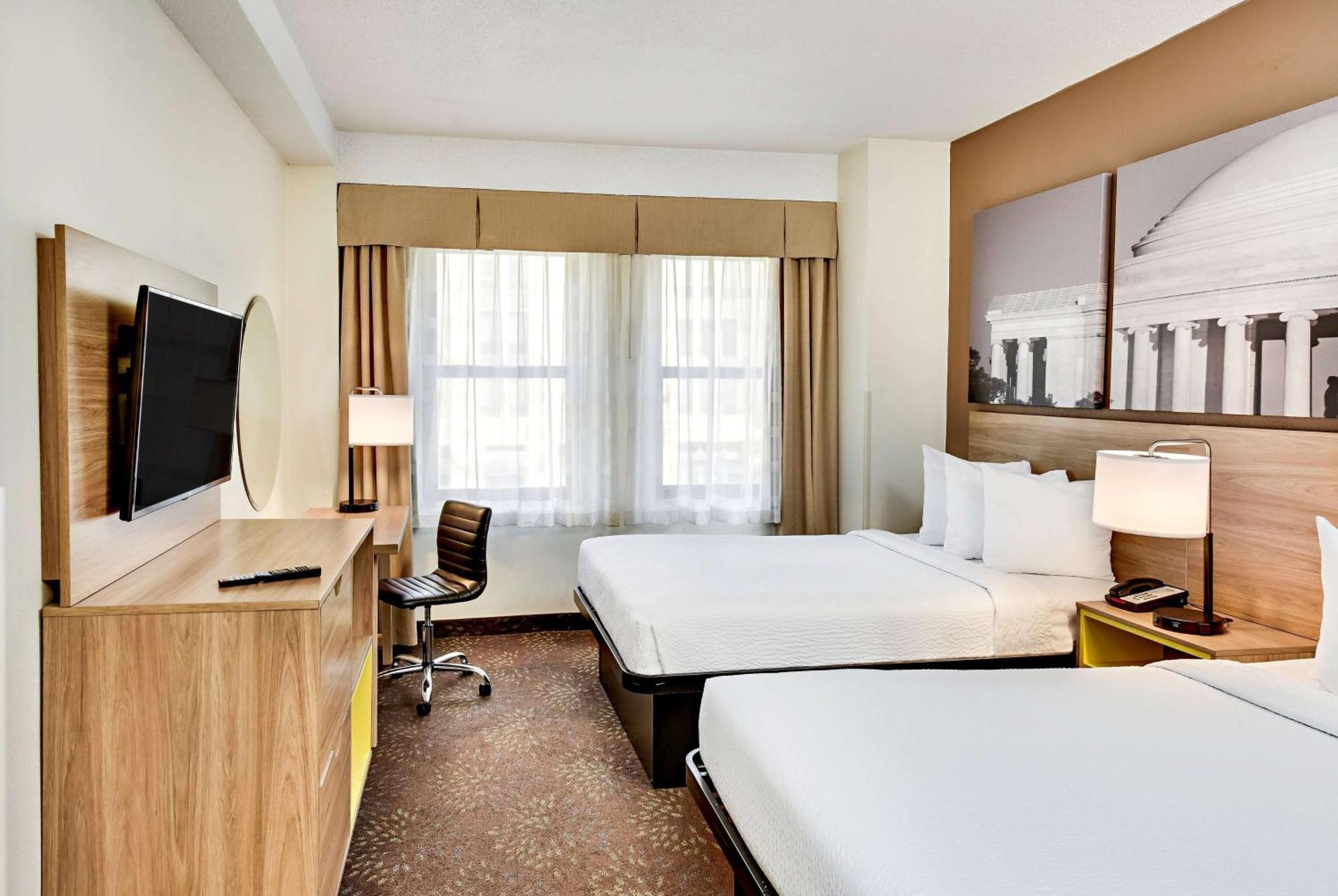 Days Inn By Wyndham Washington Dc/Connecticut Avenue Eksteriør billede